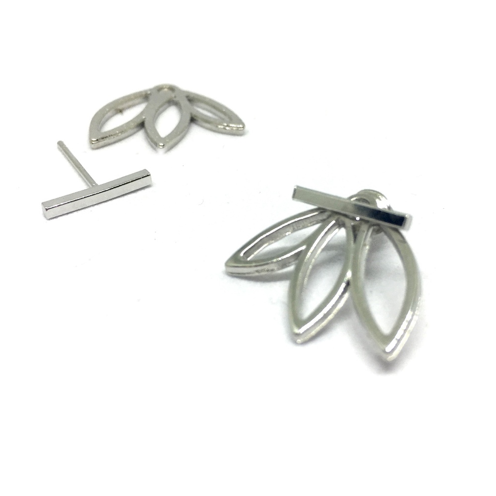 Hollow Flower Earrings